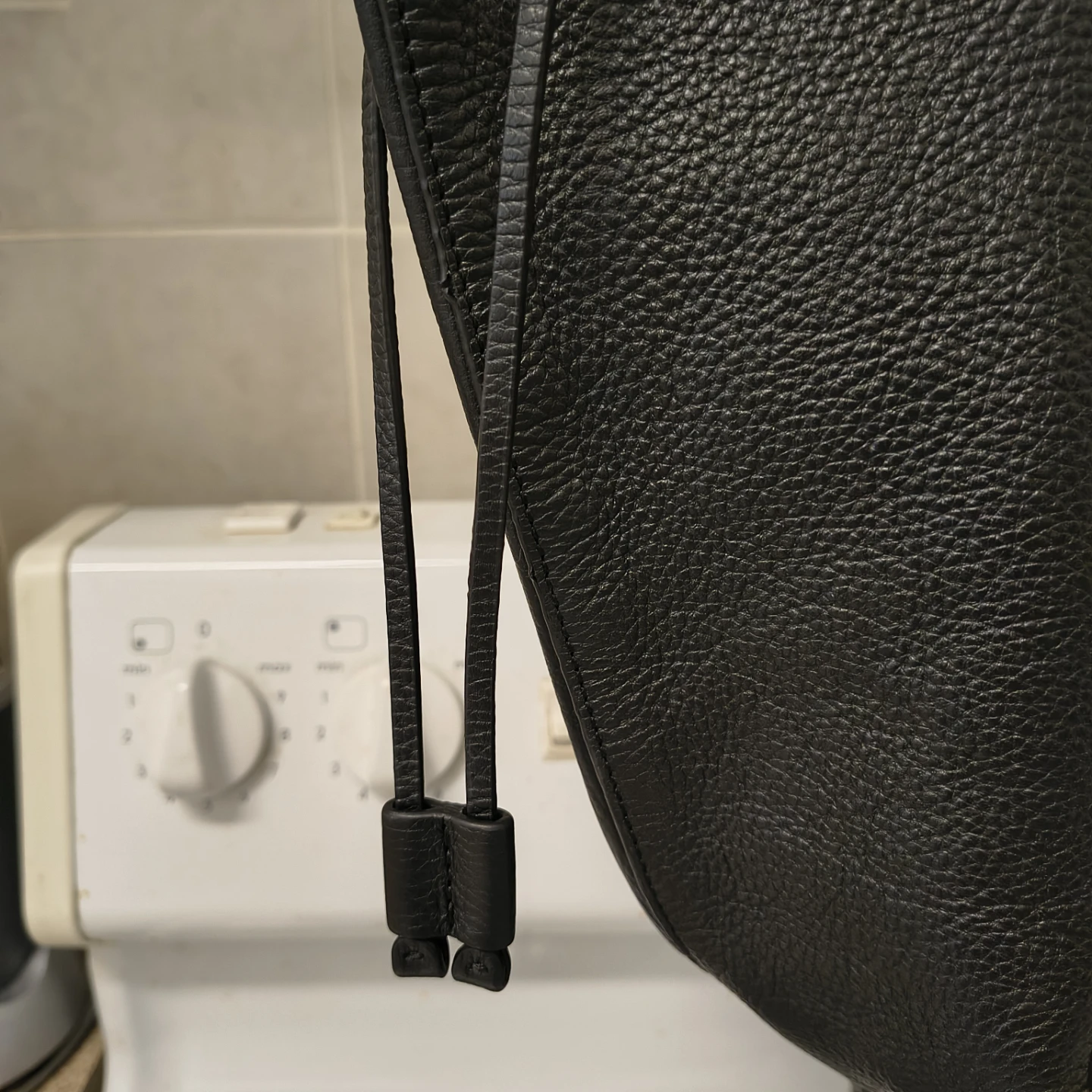 Banana Republic leather tote bag - photo 3