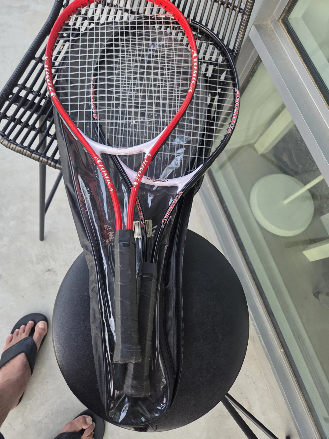 Atomics Tennis Racquet Set with 3 Balls - photo 2