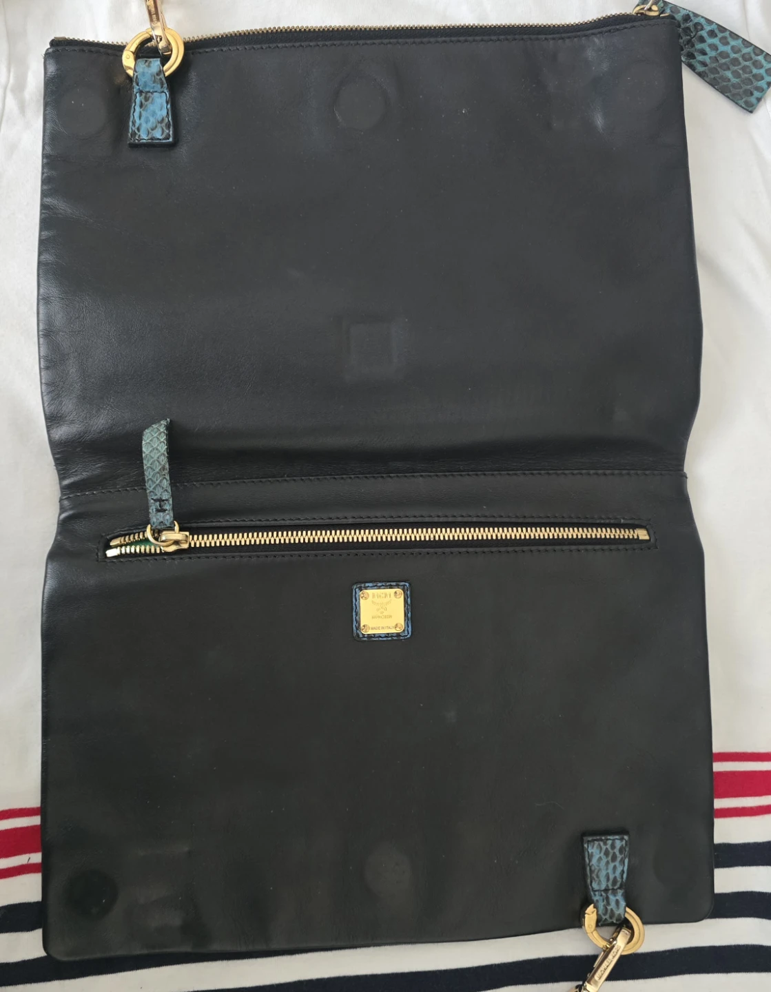 Made In Italy MCM Teal Snakeskin 2-way Clutch - photo 5