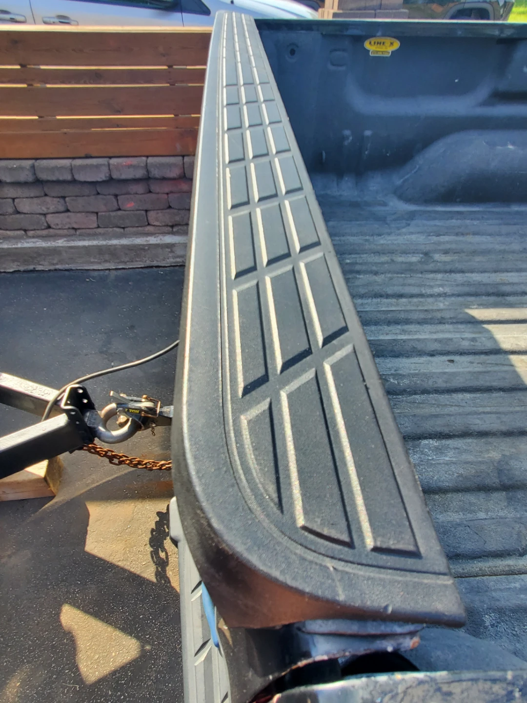 Tailgate Truck Cap - Silverado - photo 2
