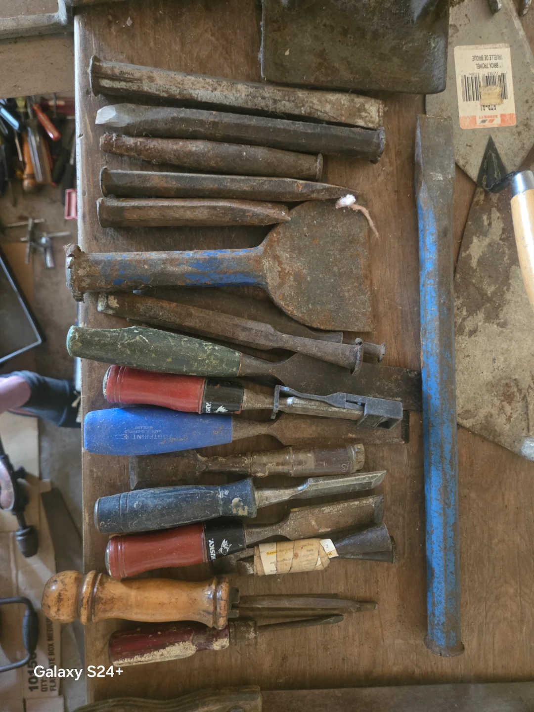Assorted Hand Tools - photo 2