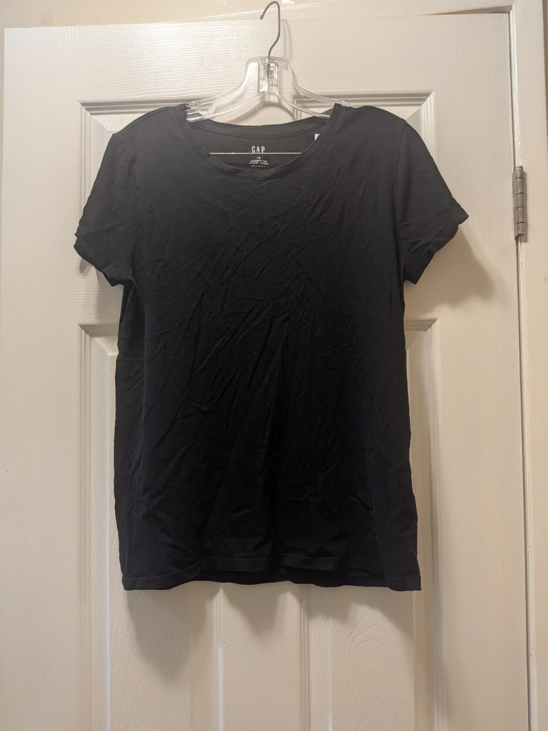 solid black, short-sleeved crew-neck top. Pick up in st Albert - photo 2