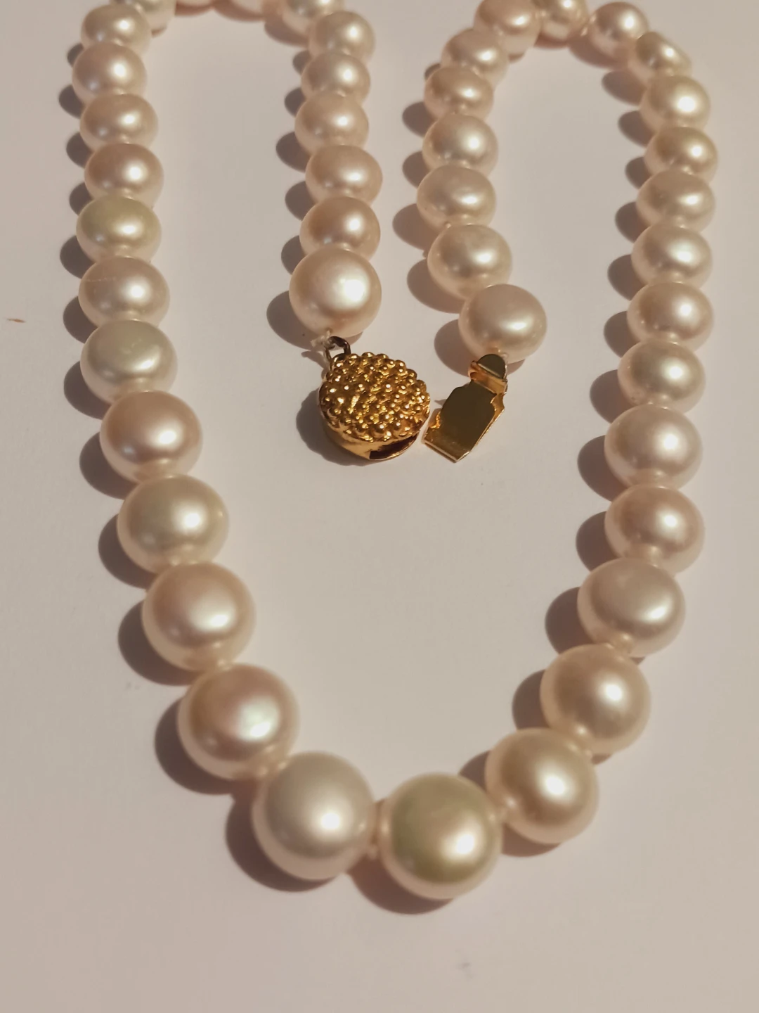 Gorgeous Genuine Freshwater Pearls with Gold Tone Clasp - photo 2