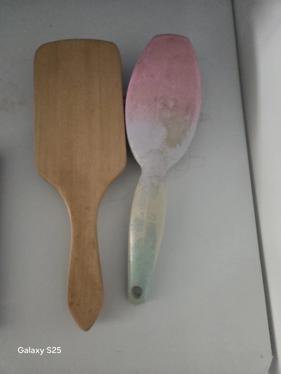 Set of 2 Hair Brushes - Paddle and Oval - photo 5