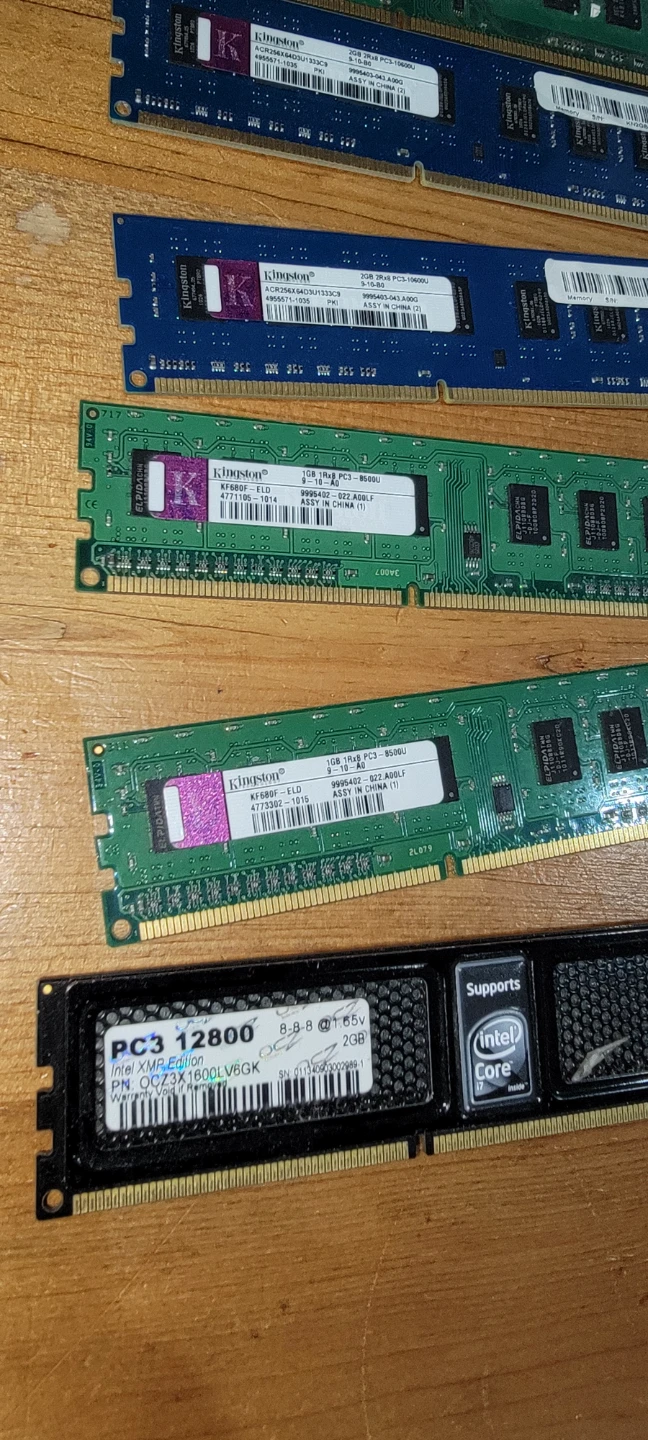 Computer memory assorted. DDR3 14sticks - photo 5