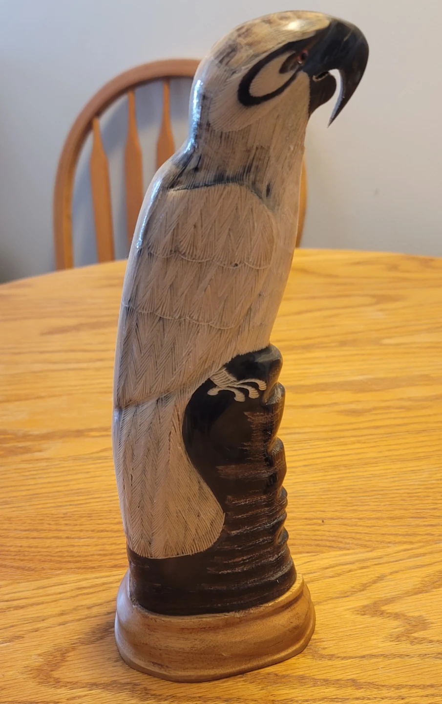 Carved Parrot Figurine - photo 2