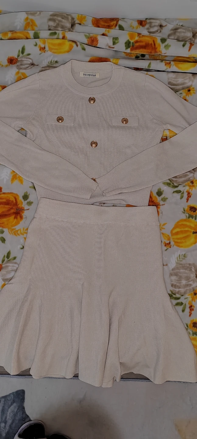 Two piece set