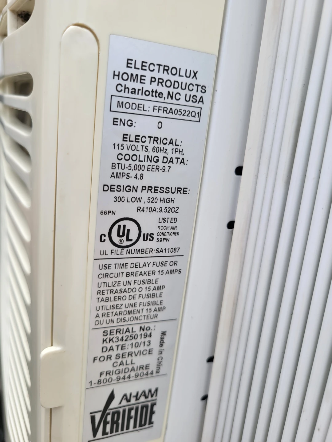Frigidaire Window Air Conditioner FFRA0522Q1 - photo 2