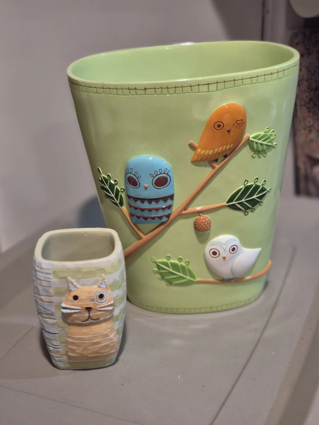 Decorative Owl and Cat Planter/Holder Set