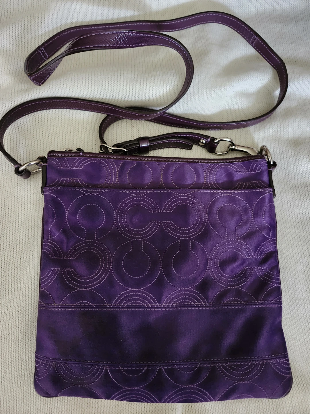 Stunning Rare Purple Coach Crossbody Bag - photo 4