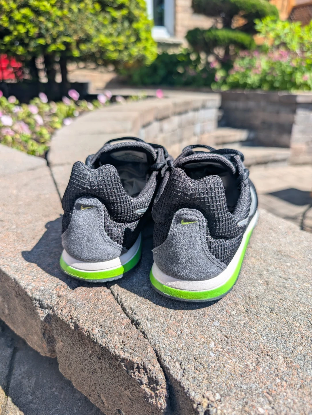Nike Running Shoes - women's size 7.5 - photo 3