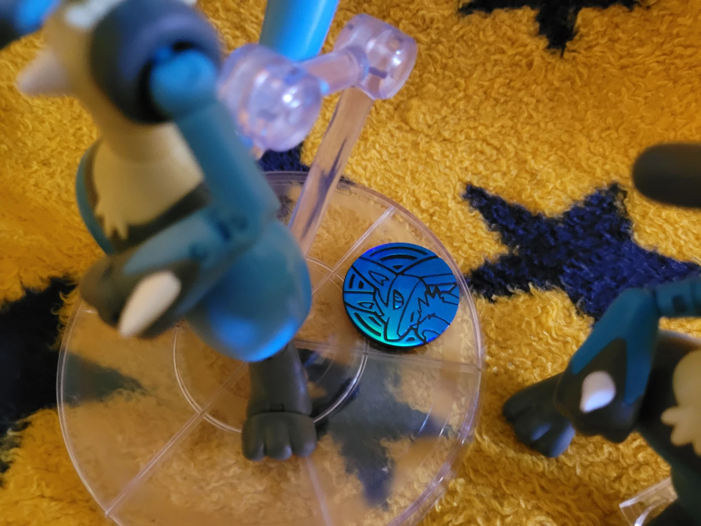 Pokemon Lucario Action Figures with Coin - photo 2