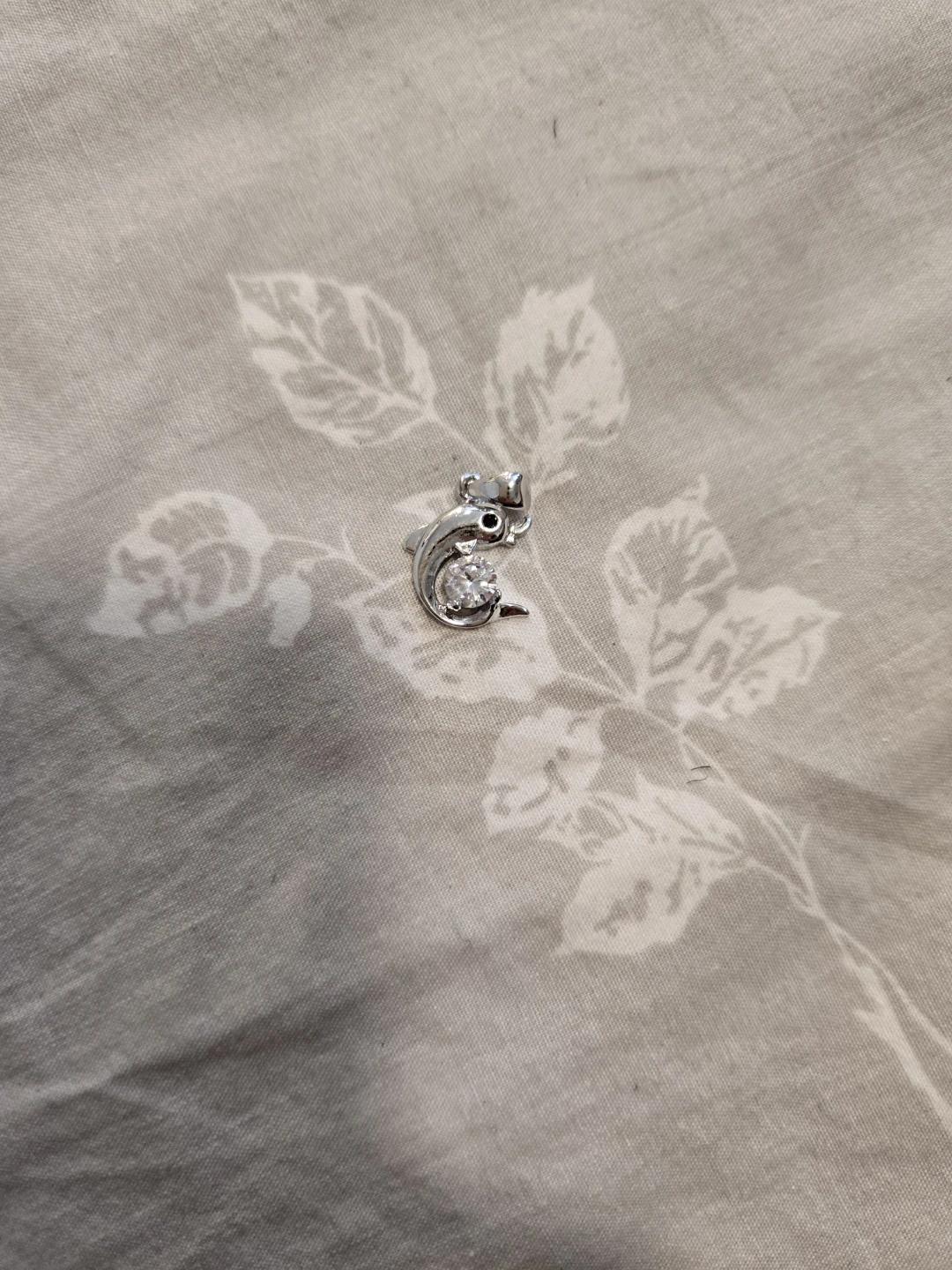 Dolphin Pendant with Clear Stone 925 silver ⚽️