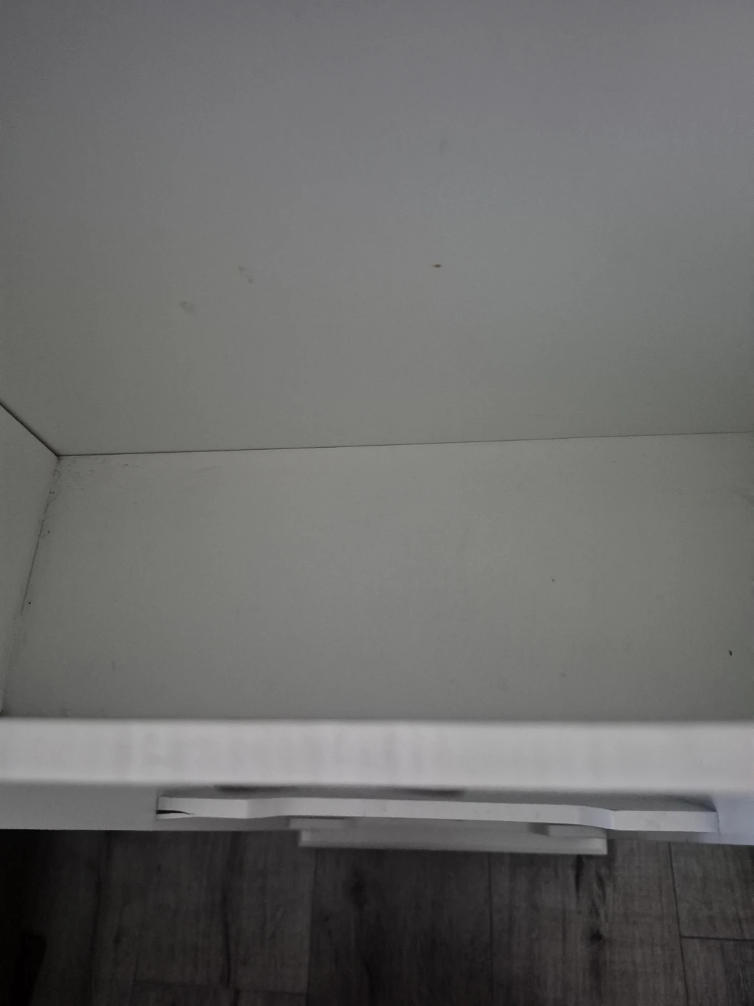 White Organizer and storage. - photo 4