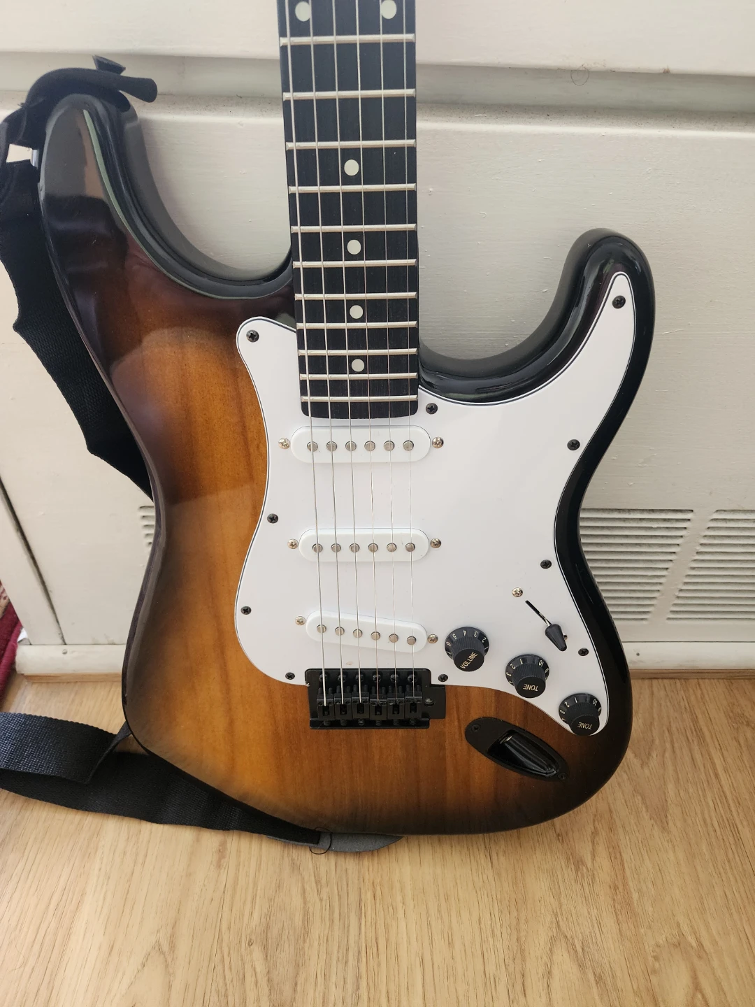 Electric guitar