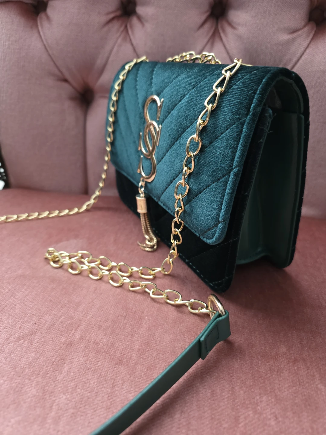 Green Velvet Quilted Shoulder Bag with Gold Chain - photo 3