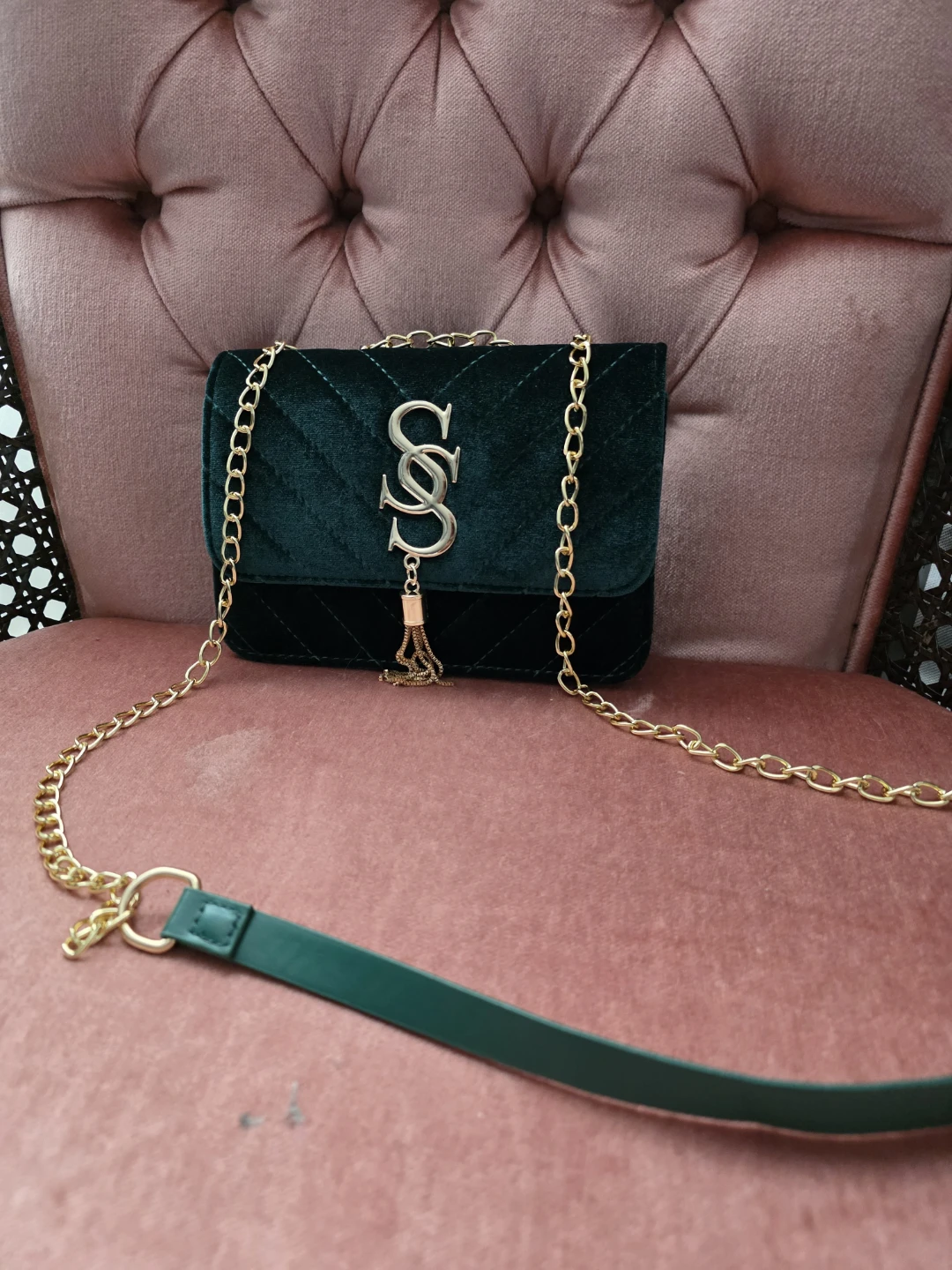 Green Velvet Quilted Shoulder Bag with Gold Chain - photo 5
