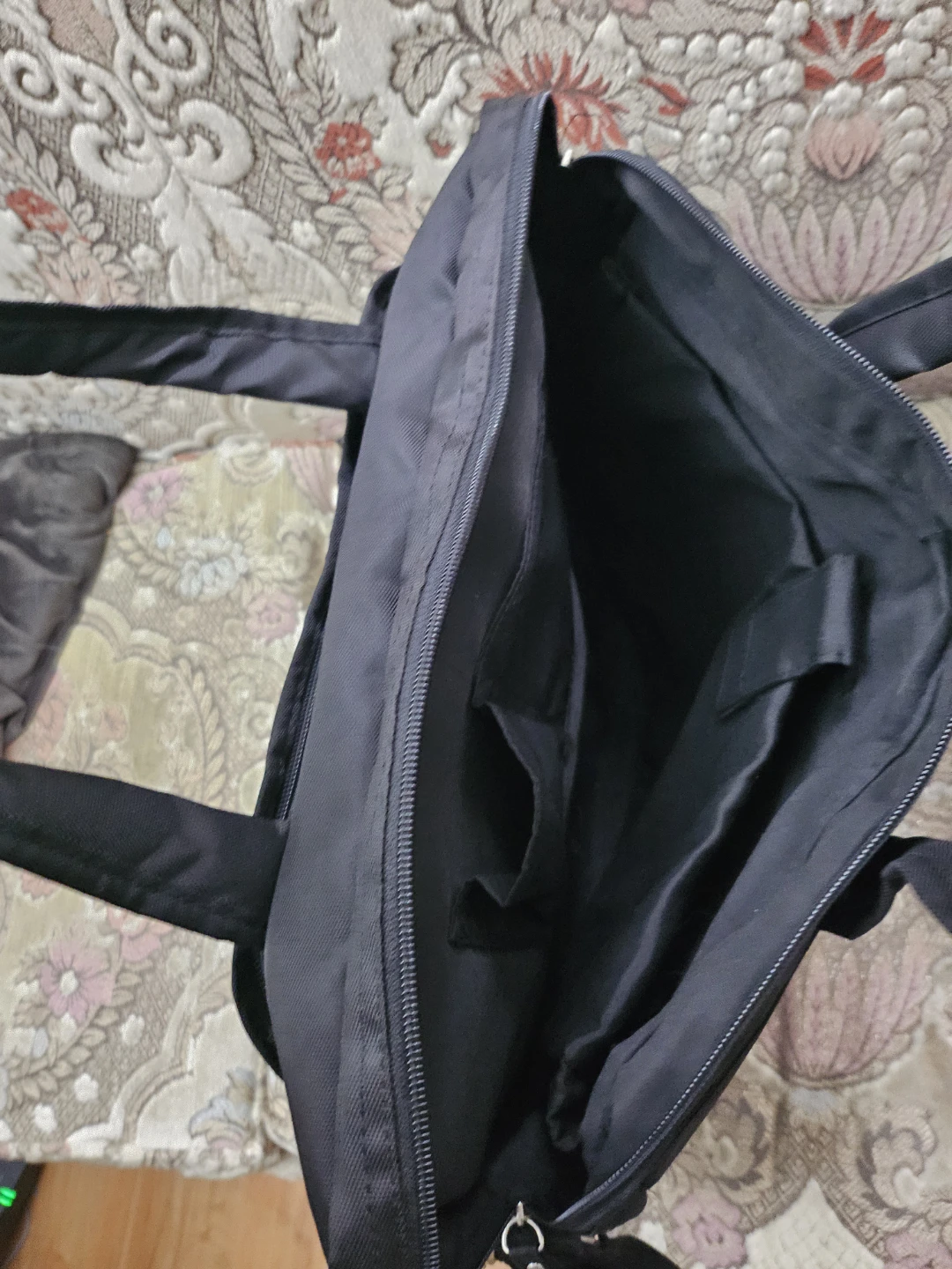 Light DECOR-REST Black Tote Bag - photo 2