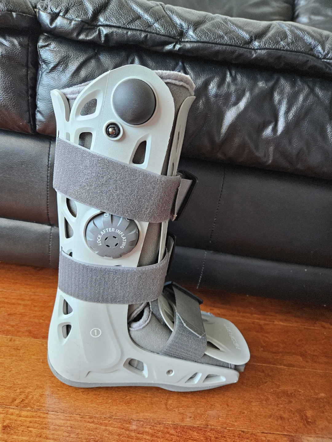 Aircast Walker Boot size small