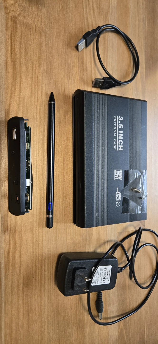 3.5 Inch External Hard Drive Enclosure with Accessories - photo 2
