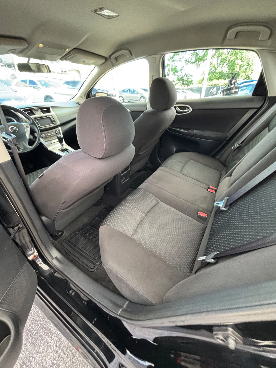 2013 Nissan Sentra SR - photo 4