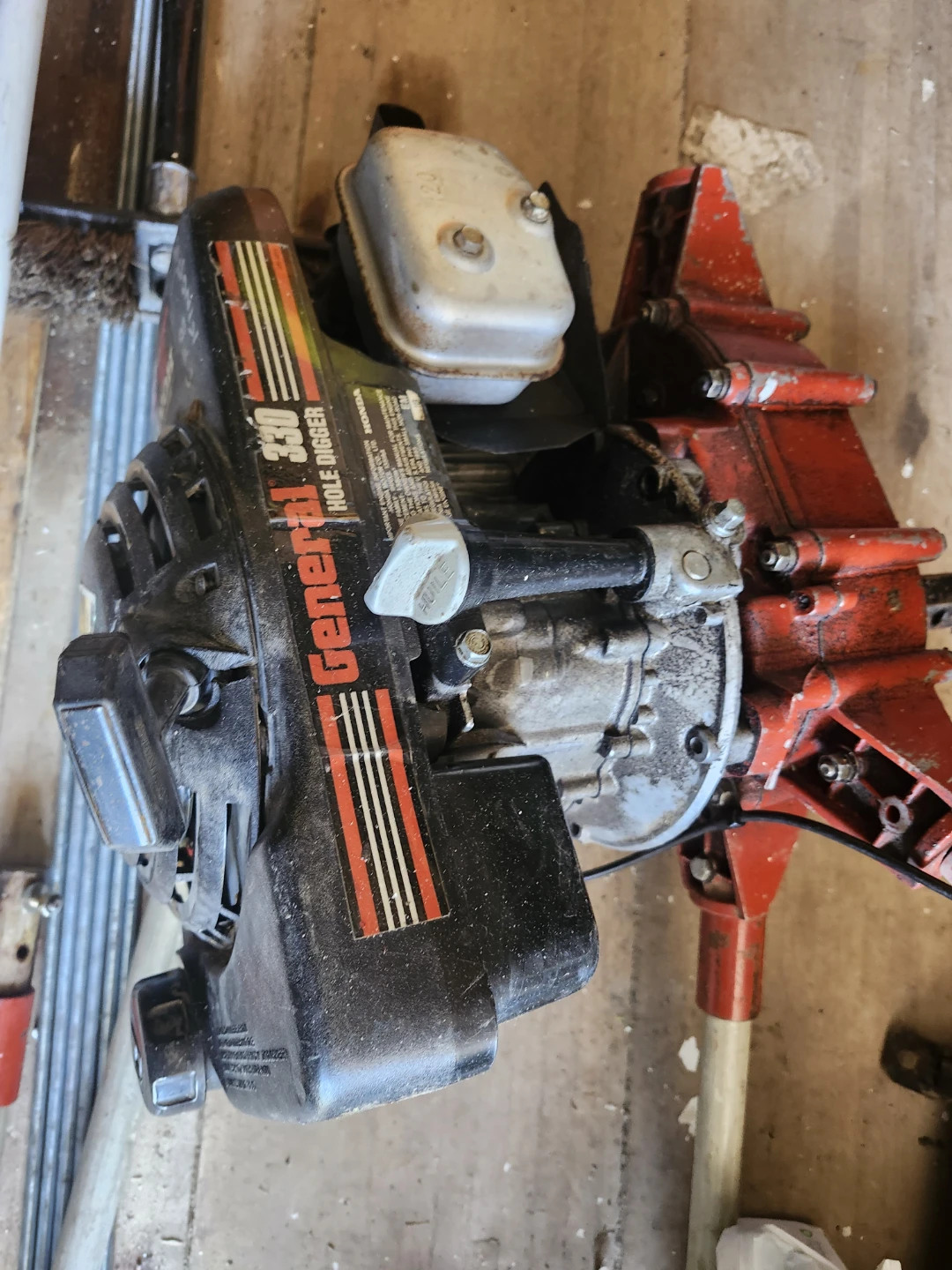 General 330 Hole Digger - photo 4