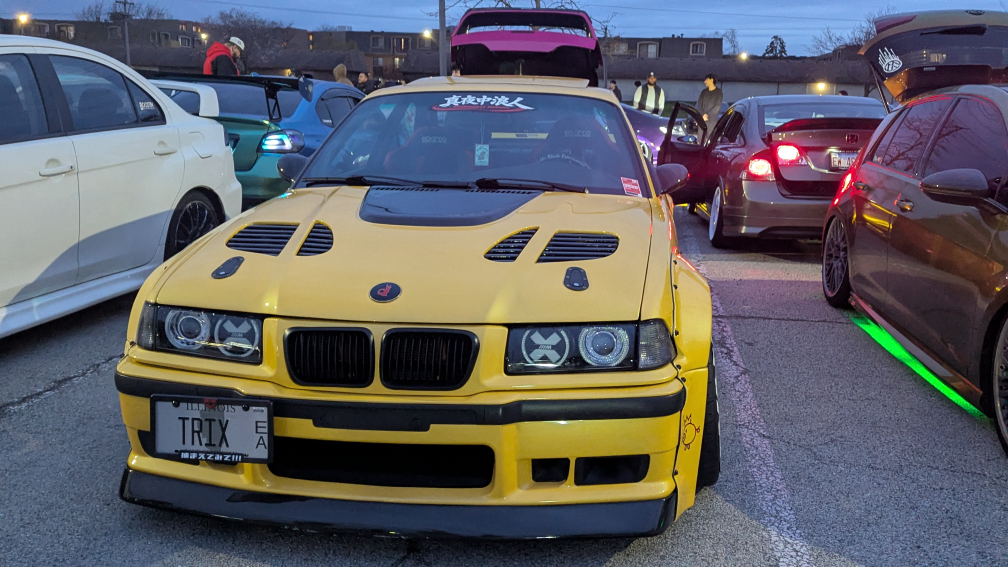 Yellow BMW M3 E36 Pandem widebody