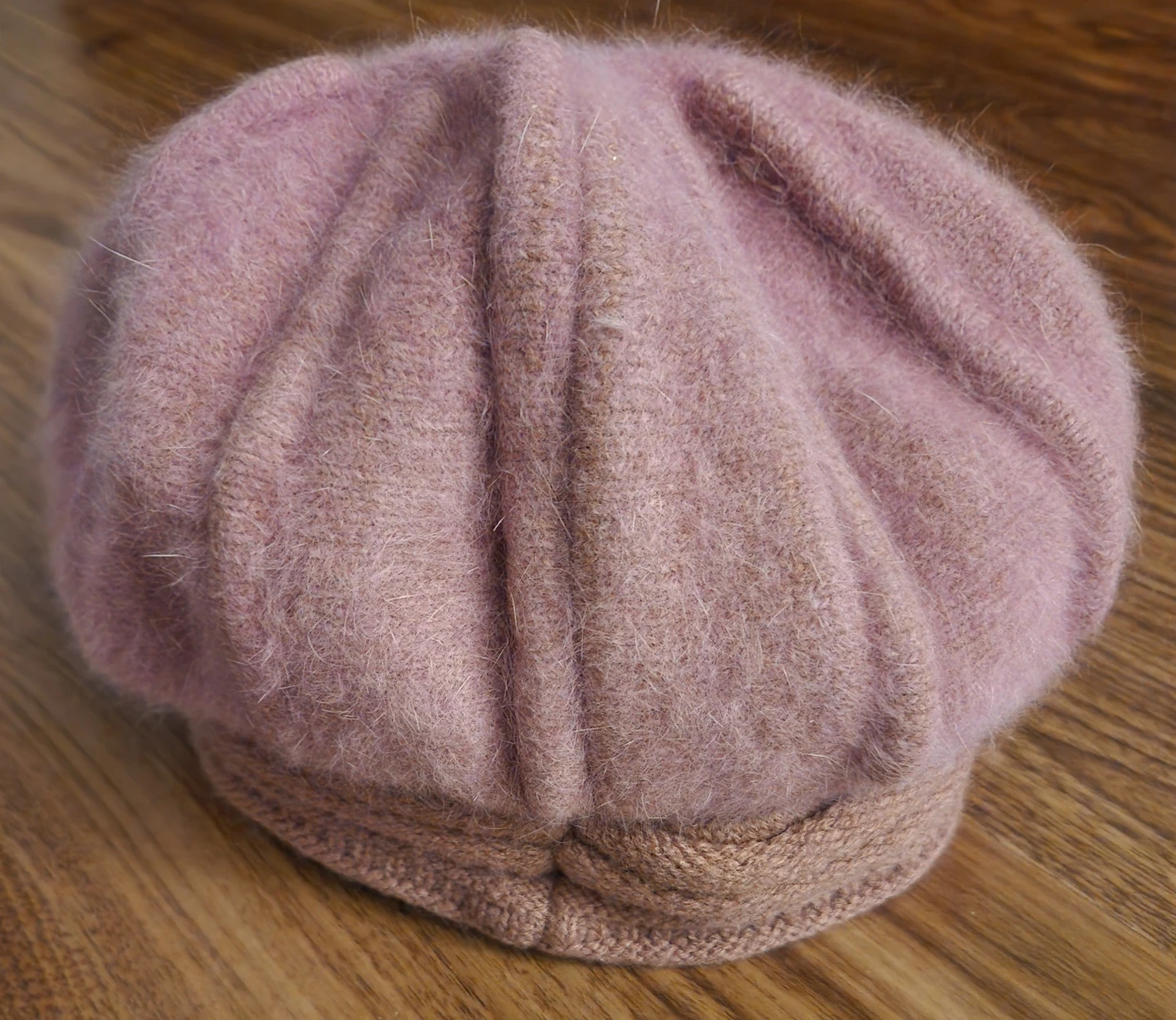 ⚽️ Pink Knitted Hat with Fuzzy Lining - photo 2
