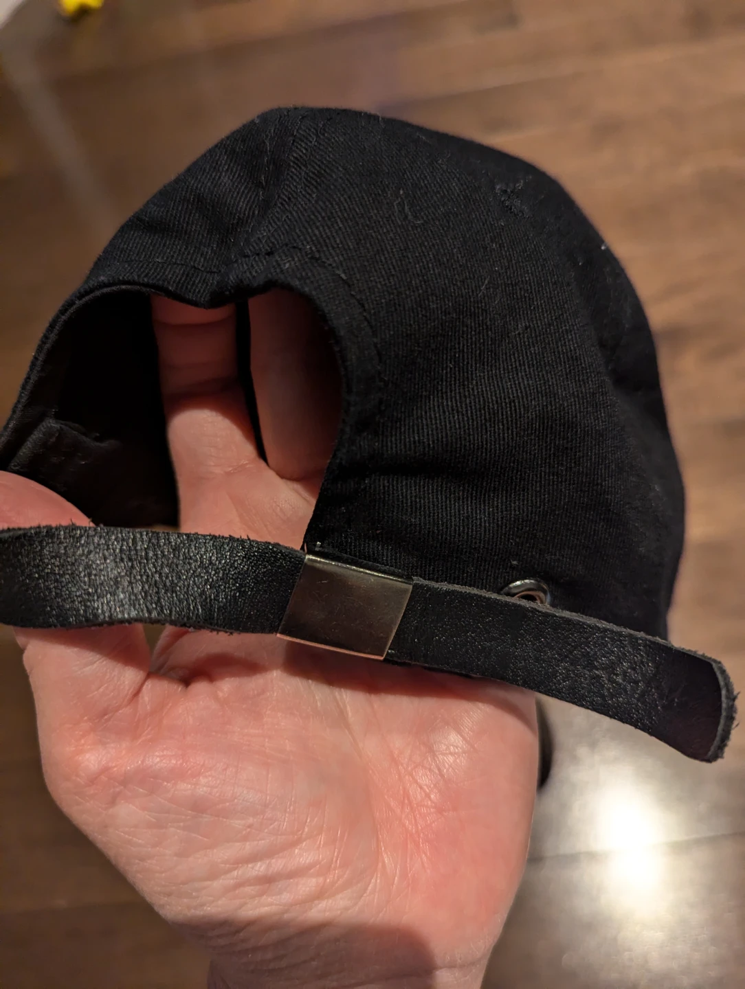 Black distressed adjustable baseball cap - photo 2