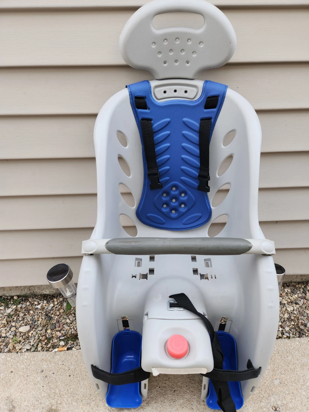 Gray and Blue Child Bike Seat