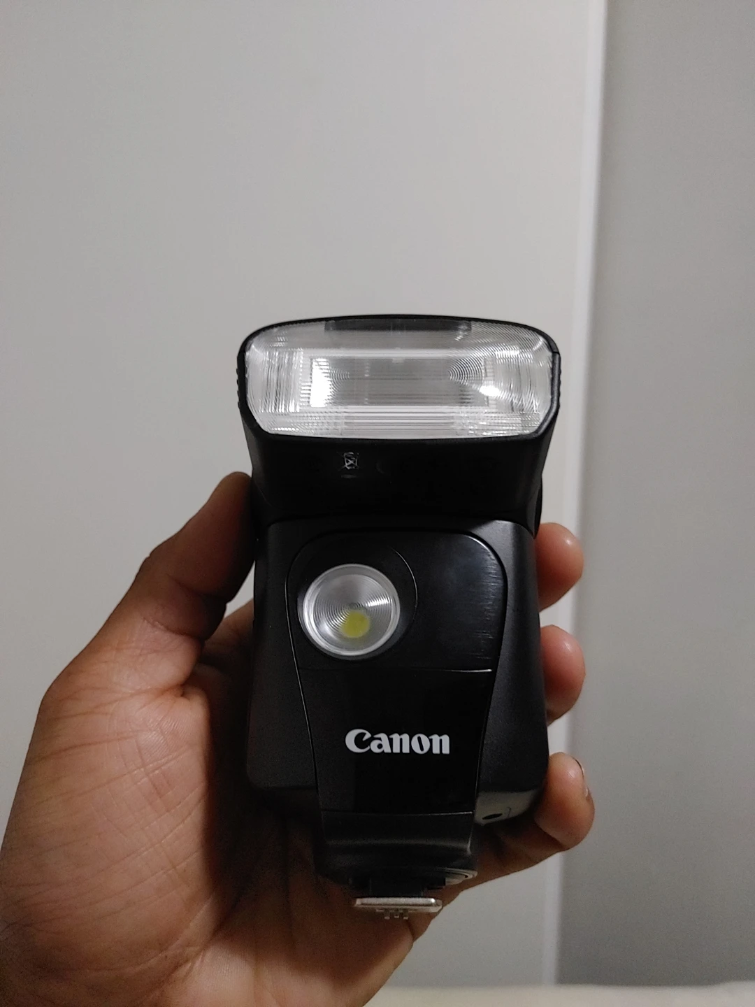 Nikon SPEEDLITE 320EX