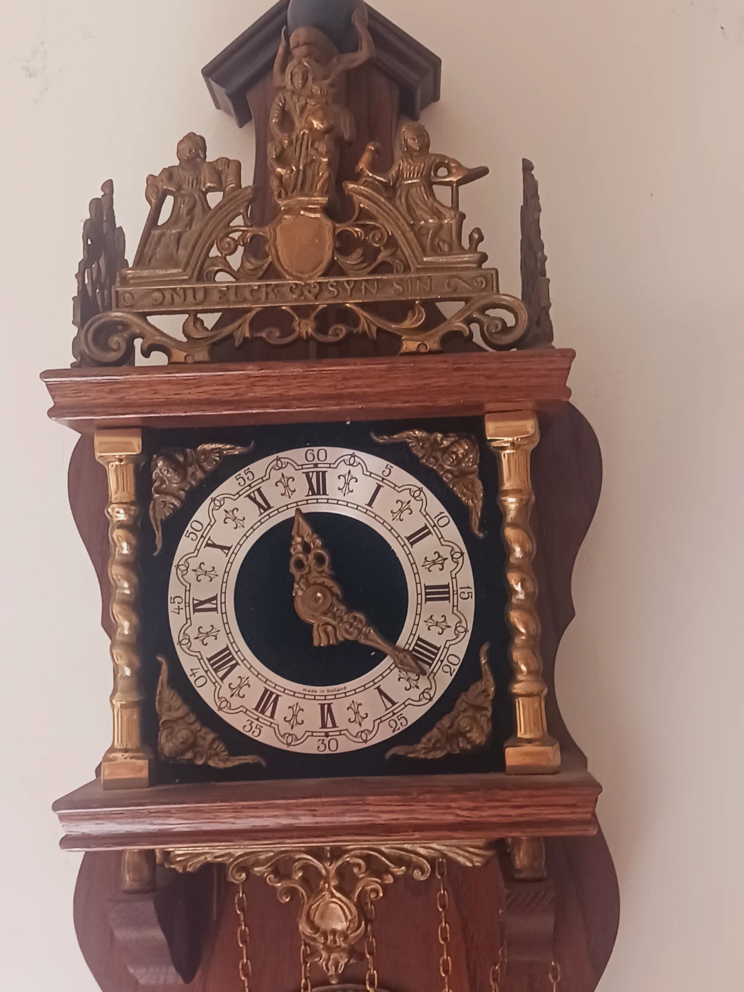Antique Wooden Cuckoo Clock with Ornate Metal Details - photo 2