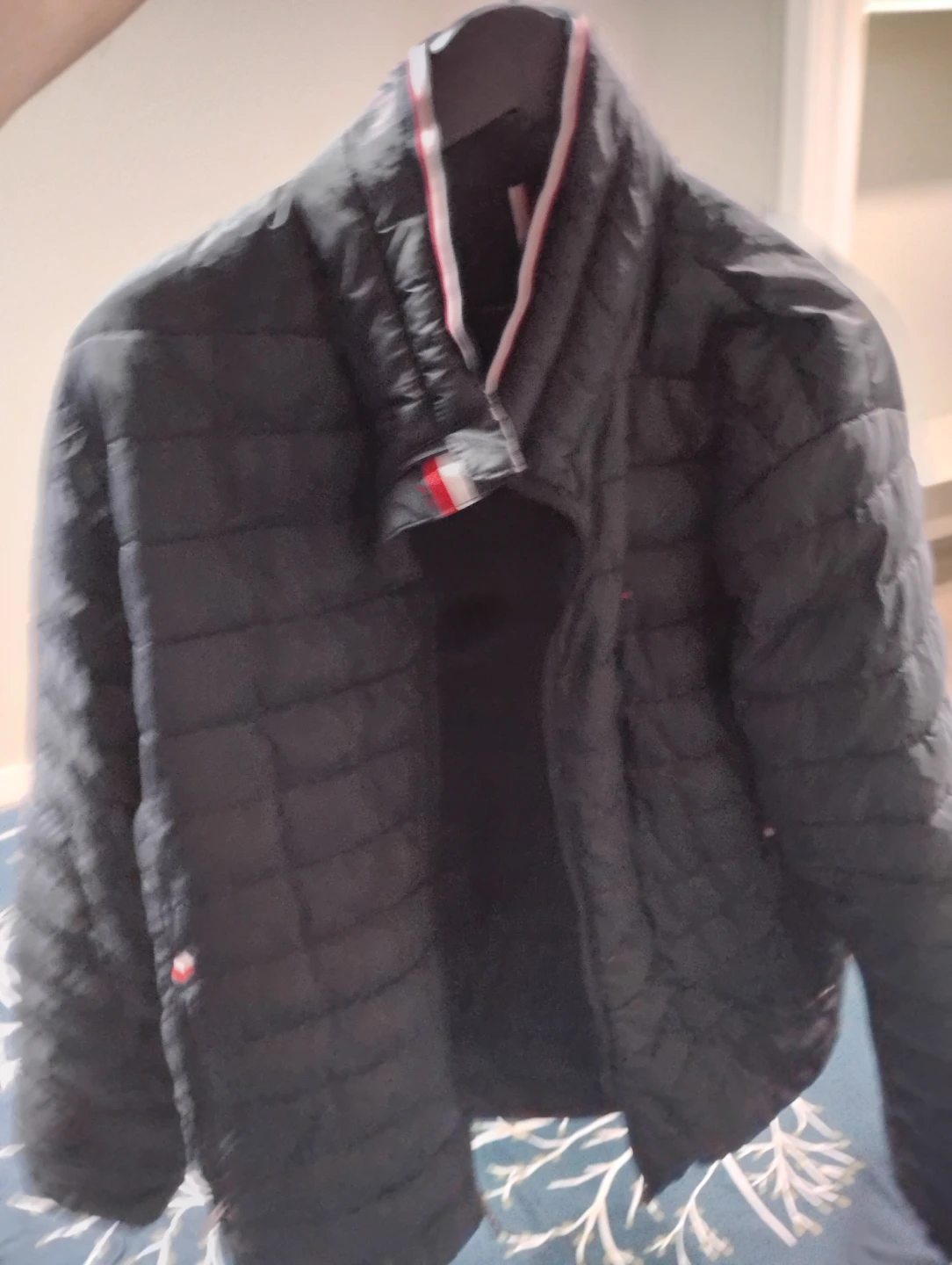 Tommy Hilfiger Puffer Jacket - Black - Large