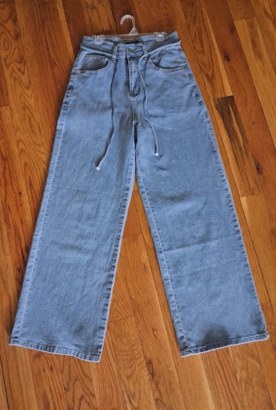 Women's Wide Leg Jeans