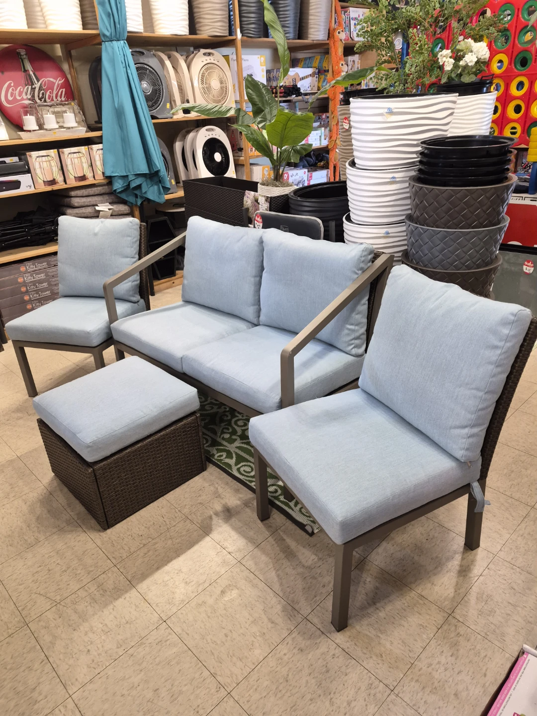 New 4 piece Outdoor Patio Furniture Set with light blue Cushions