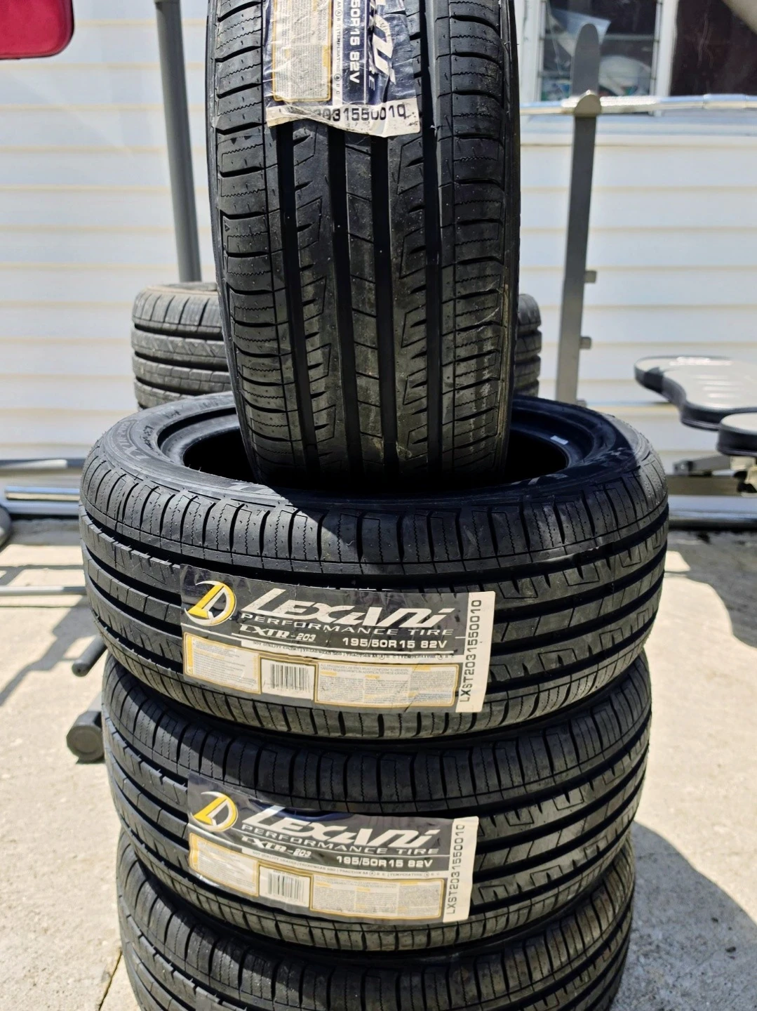 New 15 inch Lexani tires 195/50R15 - photo 2
