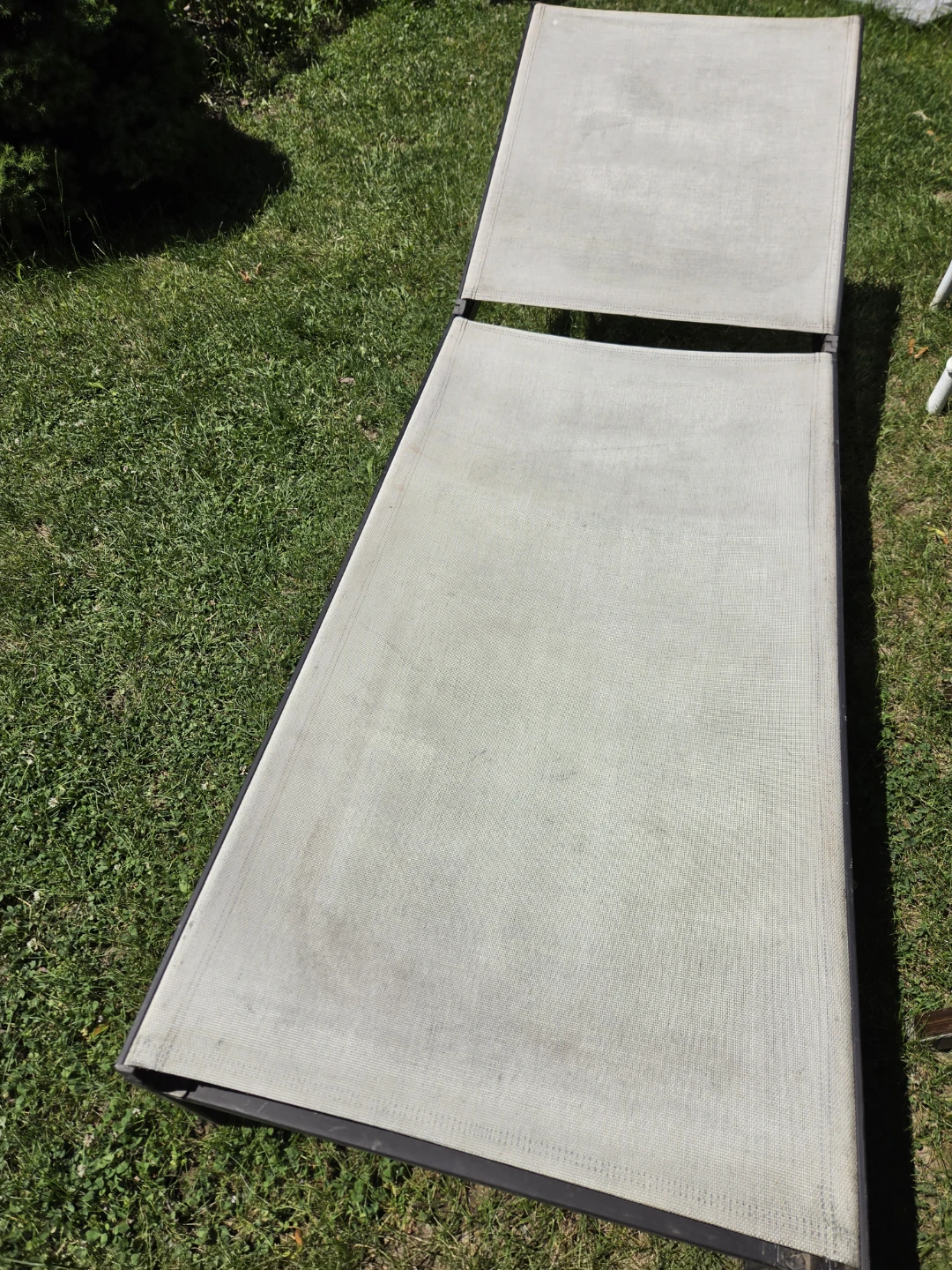 Outdoor Lounge Chair with Wheels