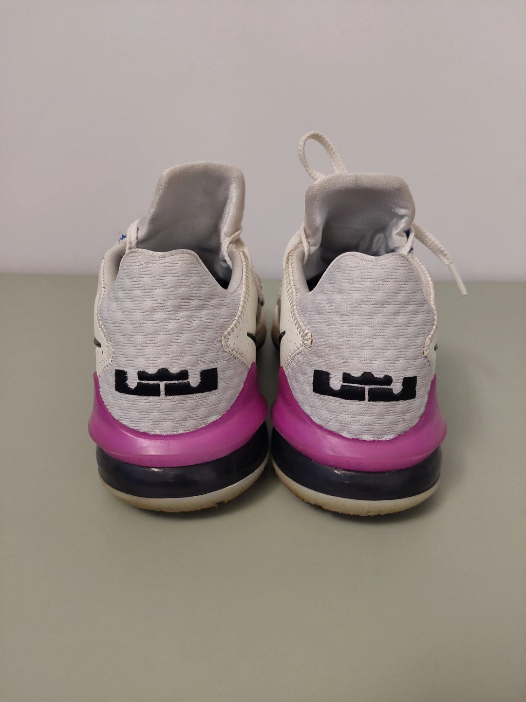 Nike LeBron 17 Low Glow Shoes - photo 4