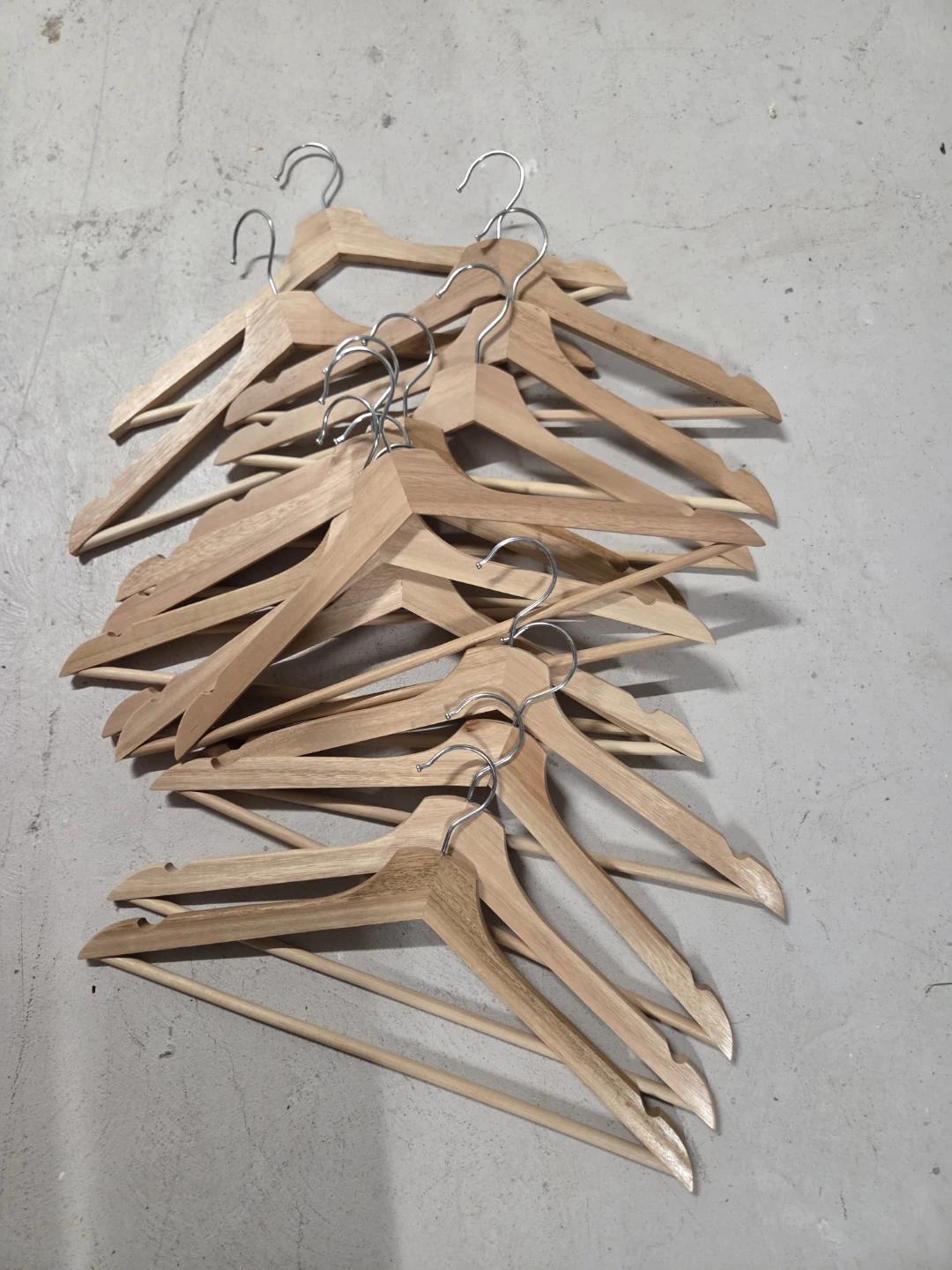 Wooden Clothes Hangers (Set of 15 pisses - photo 4