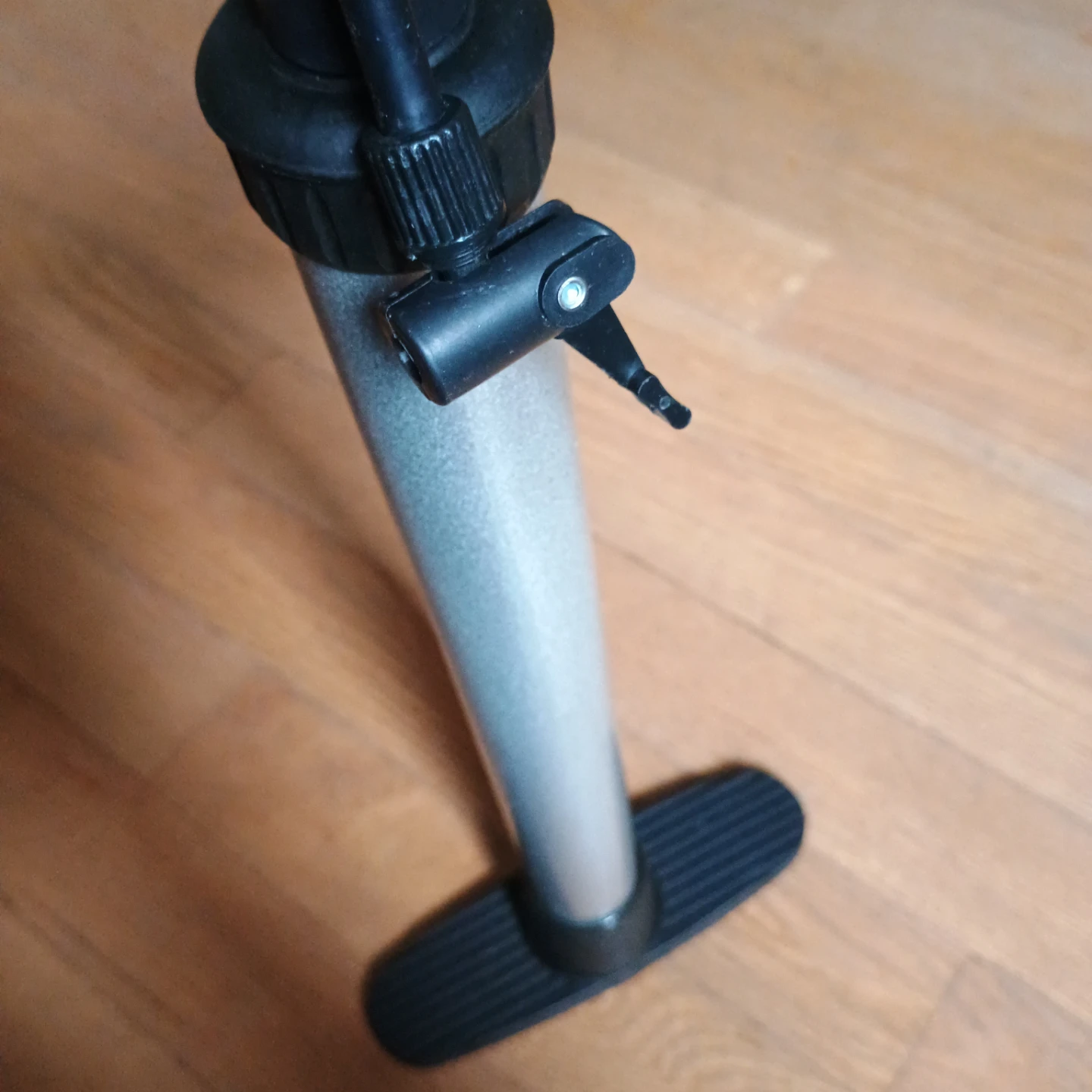 Bee Classic Pump Bike Pump - photo 4