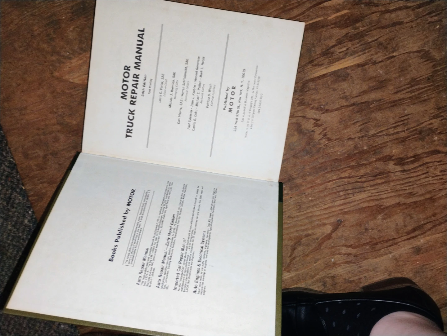 Motor Truck Repair Manual - photo 3