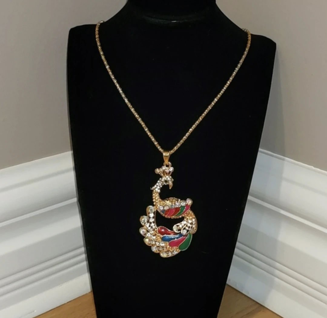 Betsey Johnson Gold-tone Peacock Pendant Necklace - photo 2