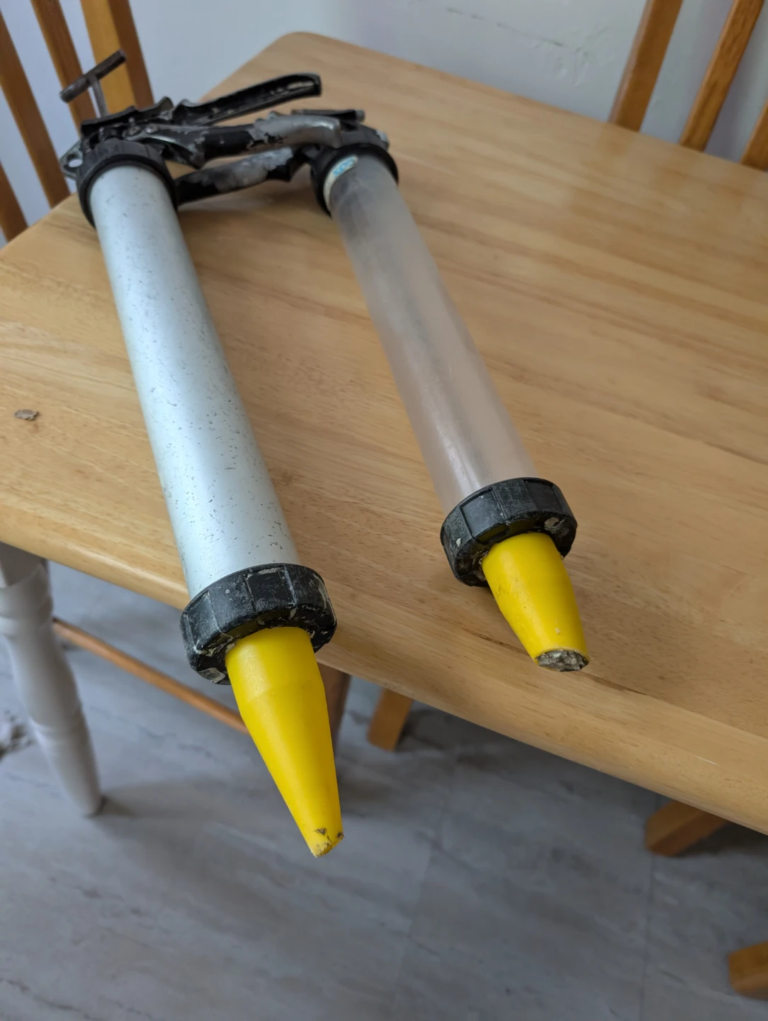 Caulking Guns (2) - photo 2