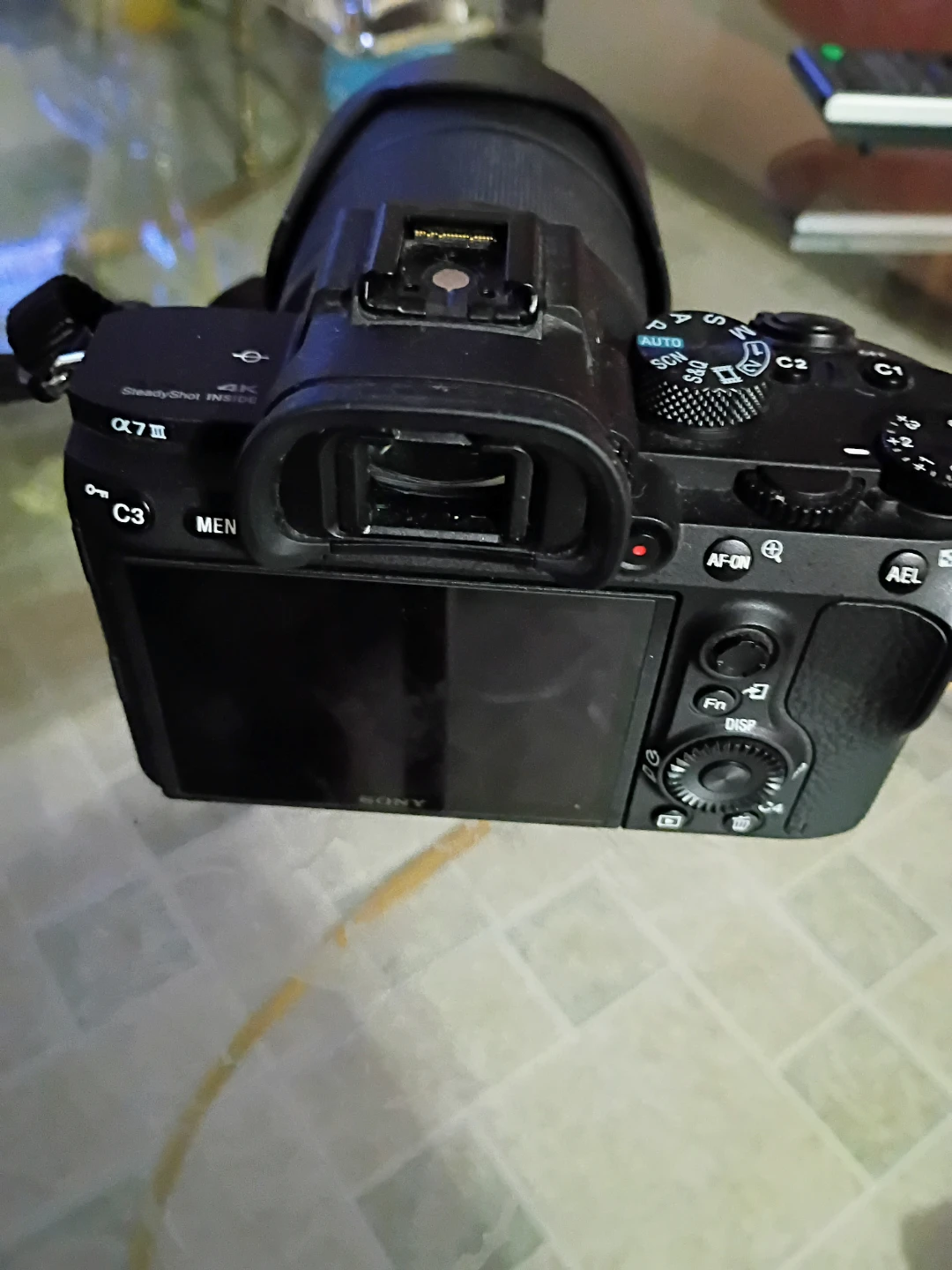 Sony Alpha a7 III Mirrorless Camera with 24-70mm Lens - photo 2