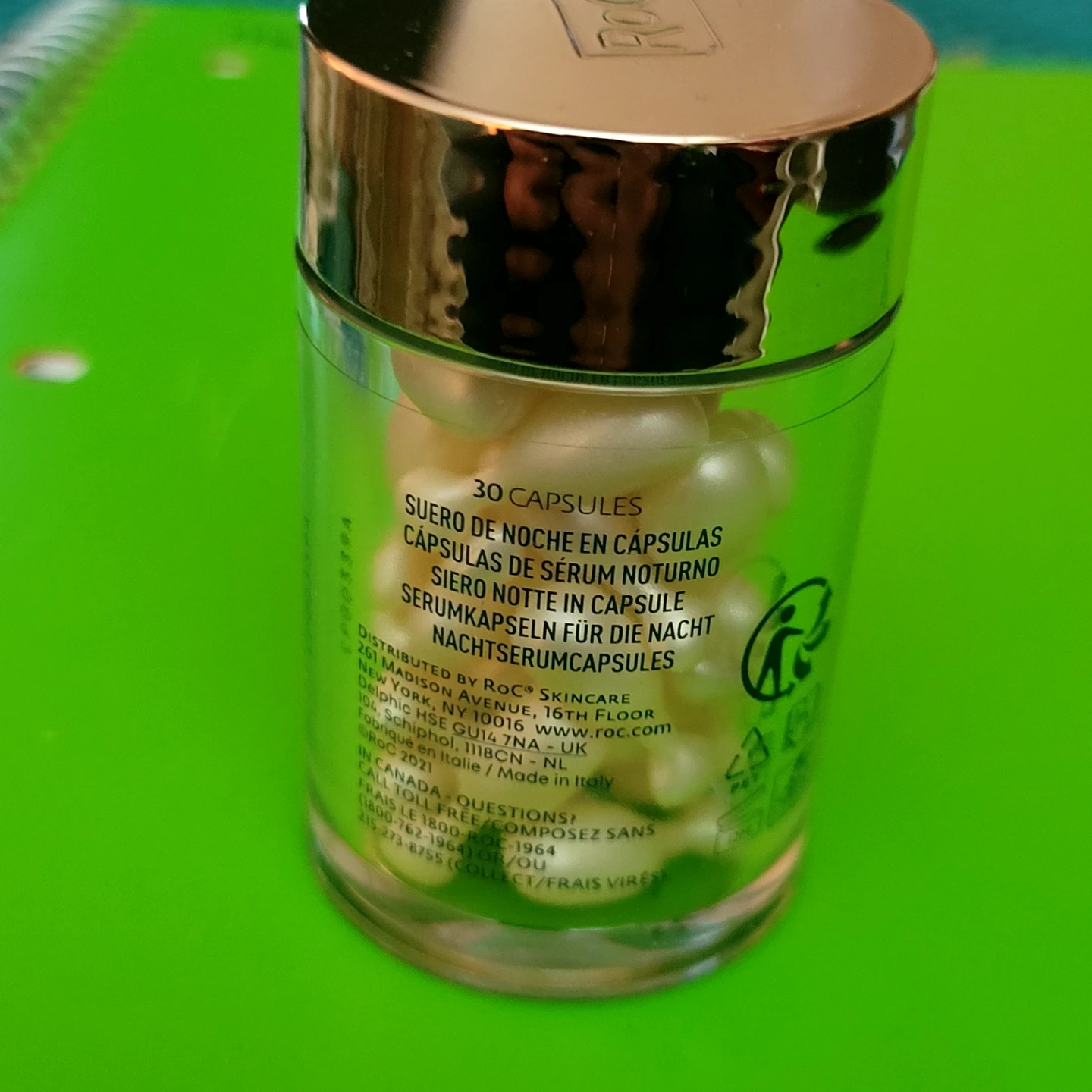 RoC Retinol Correxion Advanced Night Serum Capsules - photo 3