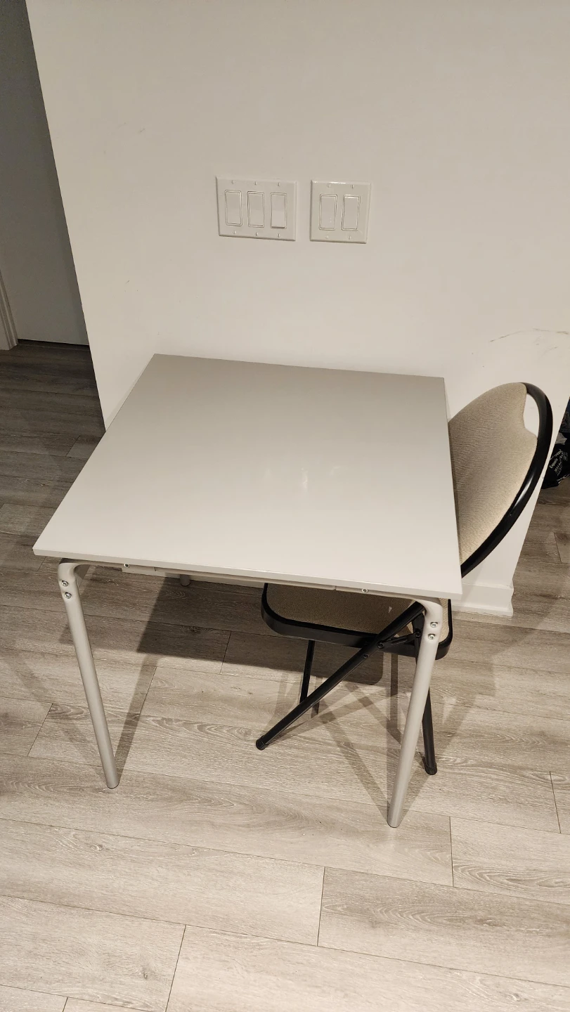 Table Grasala-Ikea