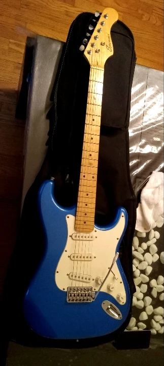 Spencer Electric Guitar with Gig Bag ⚽