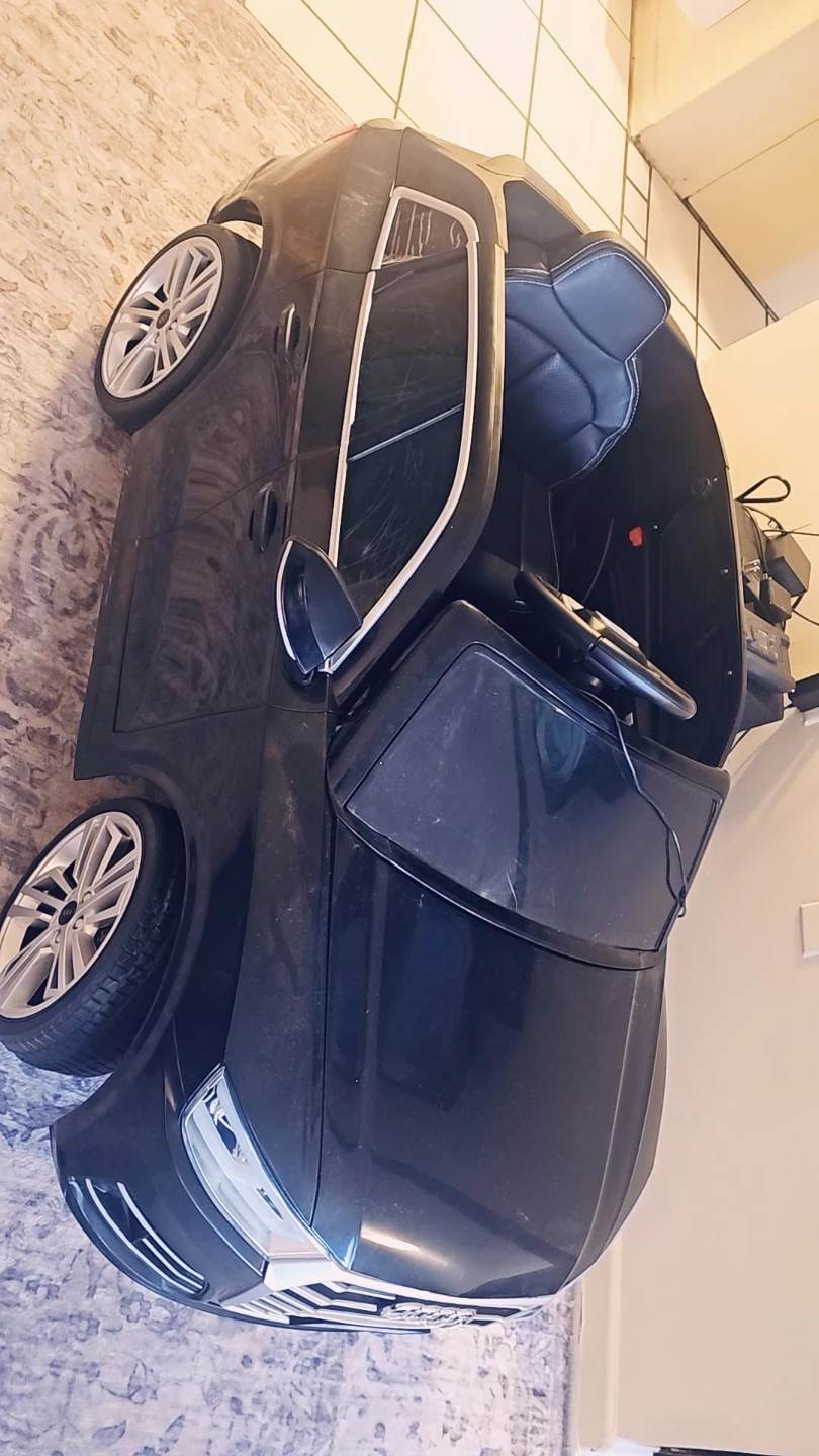 Audi Ride-On Car for Kids with controler