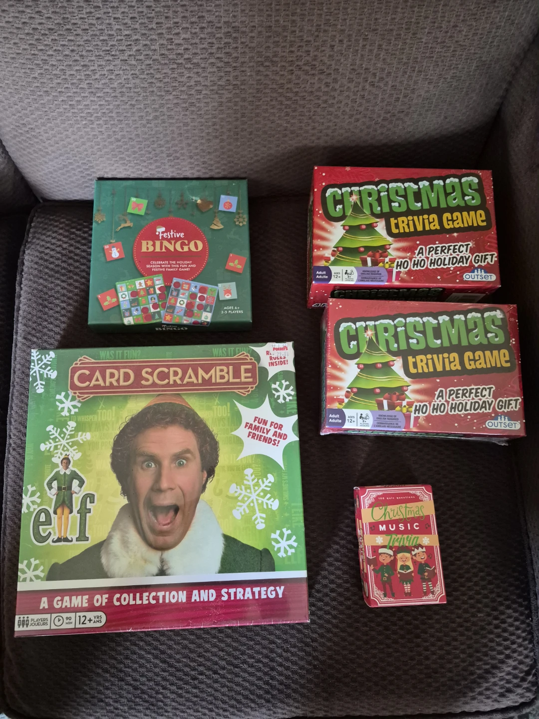 Assorted Holiday Game bundle