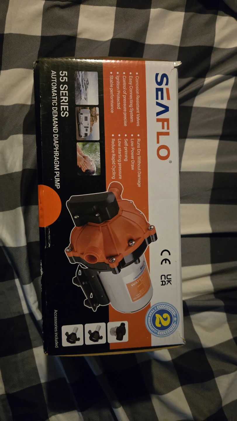 ( BRAND NEW) SEAFLO 55 Series Automatic Demand Diaphragm Pump